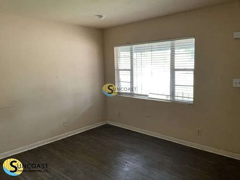 5301 Park St — Photo 7