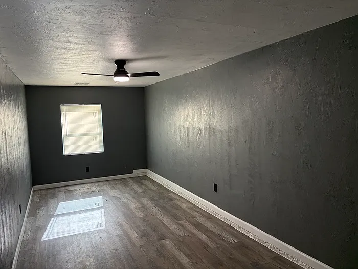 5924 N College St — Photo 14