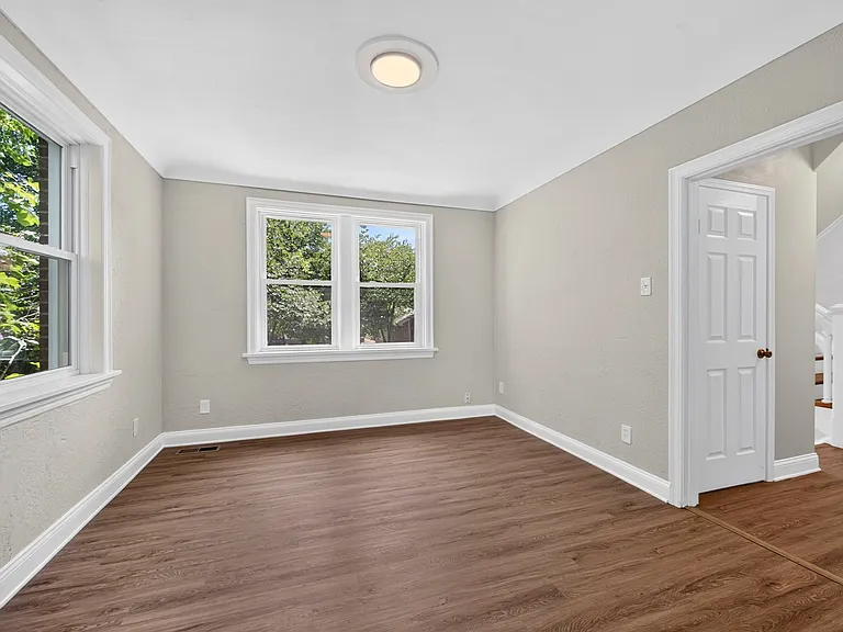 7310 Drexel Dr — Photo 10