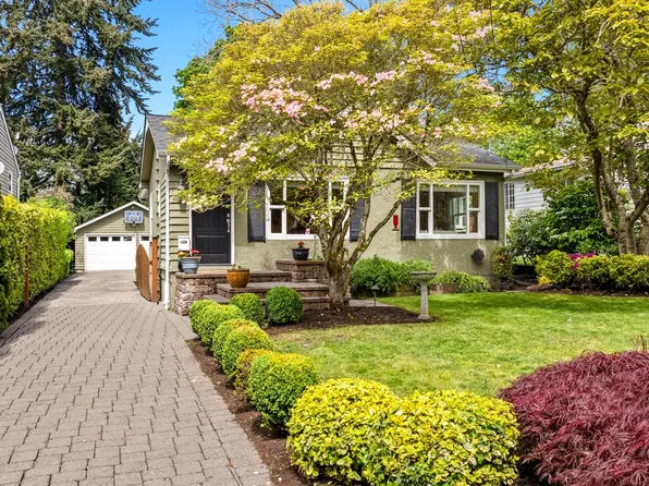 4622 SW Myrtle Street, Seattle, WA 98136