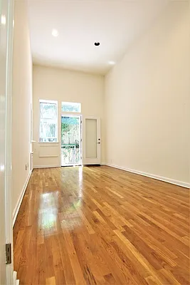 Rented by JK Dansar Corp | media 3