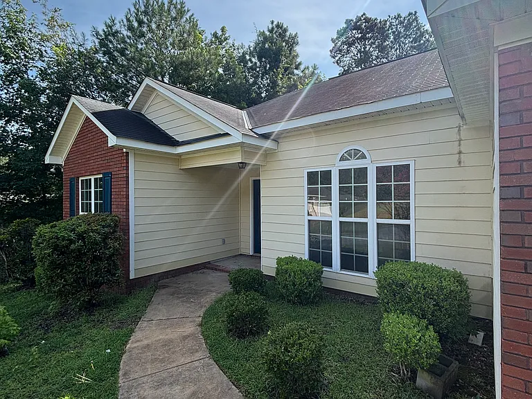 1812 Cumbaa Ct — Photo 1