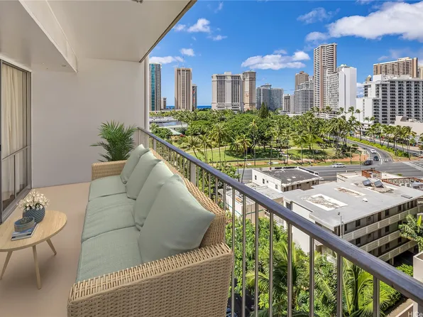419 Keoniana St APT 1004, Honolulu, HI 96815