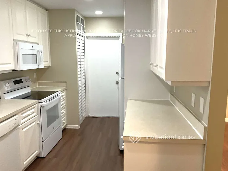 8001 W Pocahontas Ave — Photo 6
