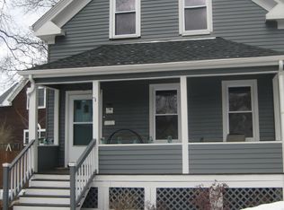 136 Village St, Reading, MA 01867