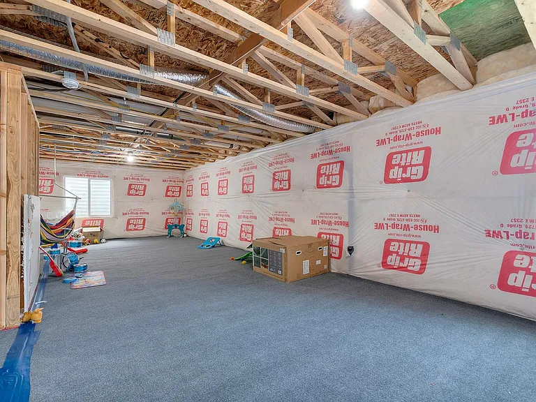2156 N Wallflower Dr — Photo 29