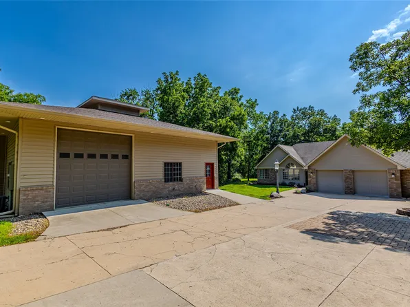 32291 Northwoods Rd, Adel, IA 50003