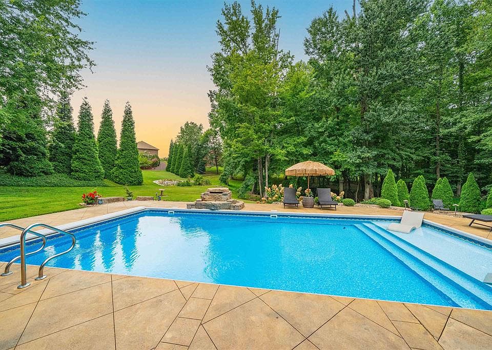 1st image of 5221 Lanewood Dr