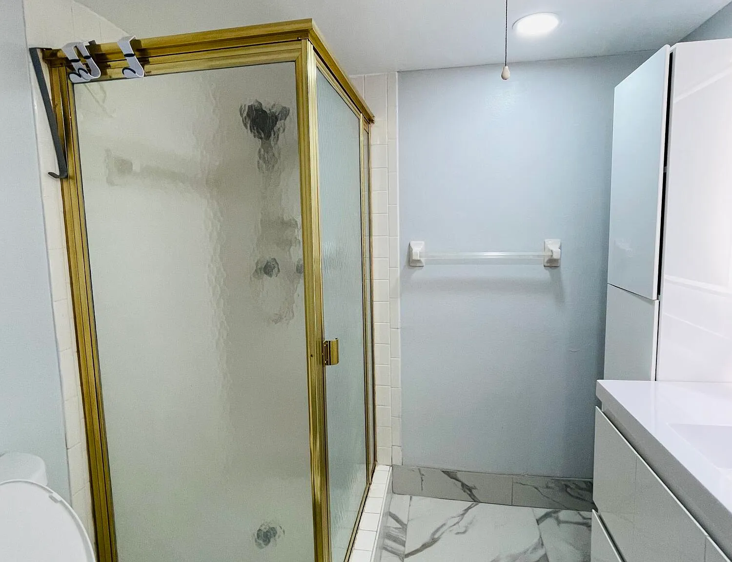 2 bed, 2.0 bath, 880 sqft, $2,000 — Photo 3