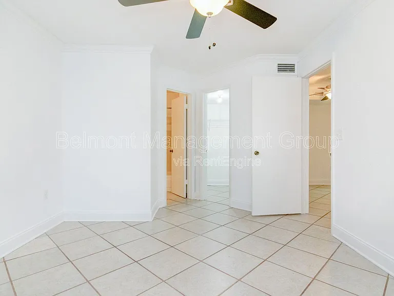 3004 Parkway Blvd #209 — Photo 12
