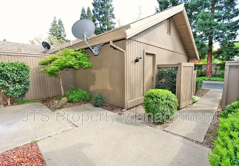 11674 Gold Country Blvd — Photo 38