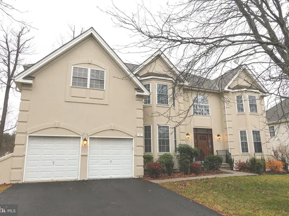 74 Sunflower Way, Huntingdon Valley, PA 19006