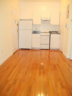 2nd image of 237 W 100th St APT 1F