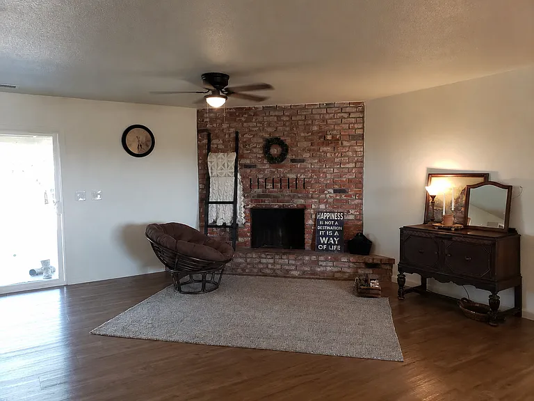 4394 N Buhach Rd — Photo 2