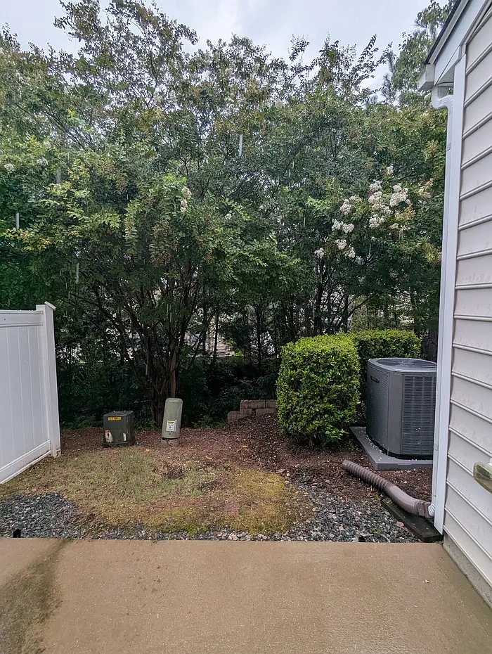 2 bed, 2.5 bath, $1,925 — Photo 4