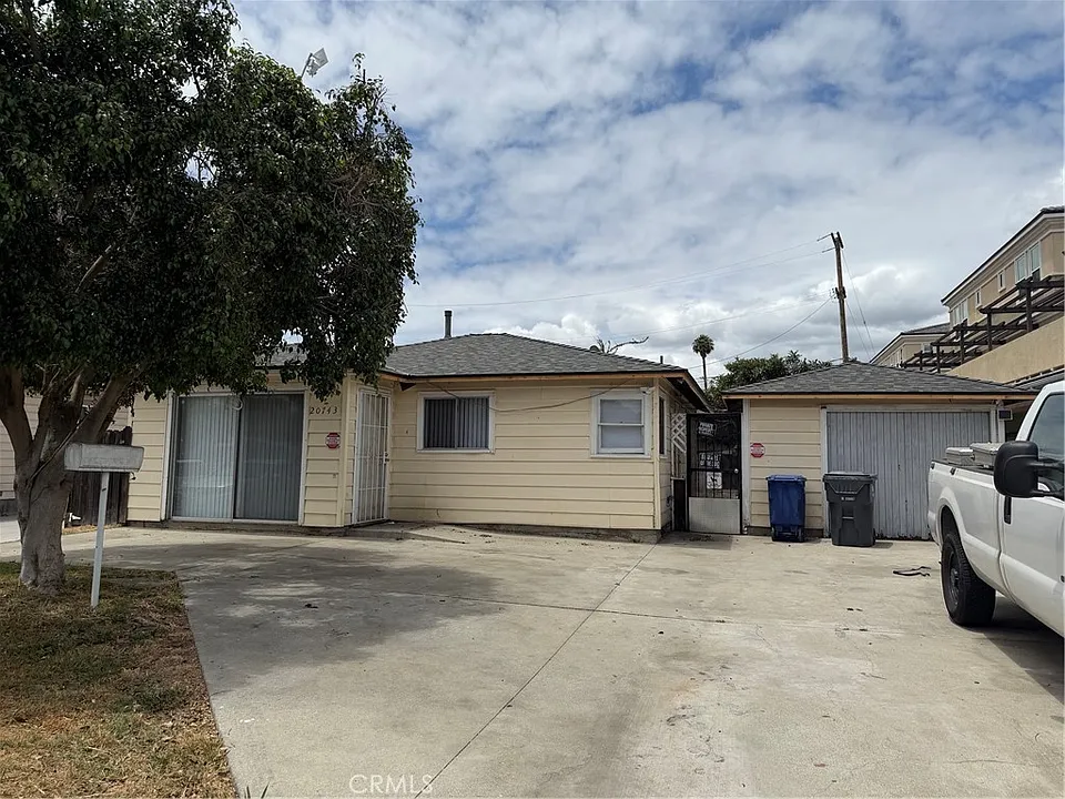 20743 Elaine Ave