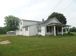 511 E Spring St, Bloomfield, IN 47424