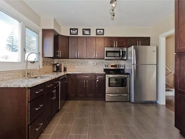 64 Fairview Cres SE, Calgary, AB T2H 0Z6