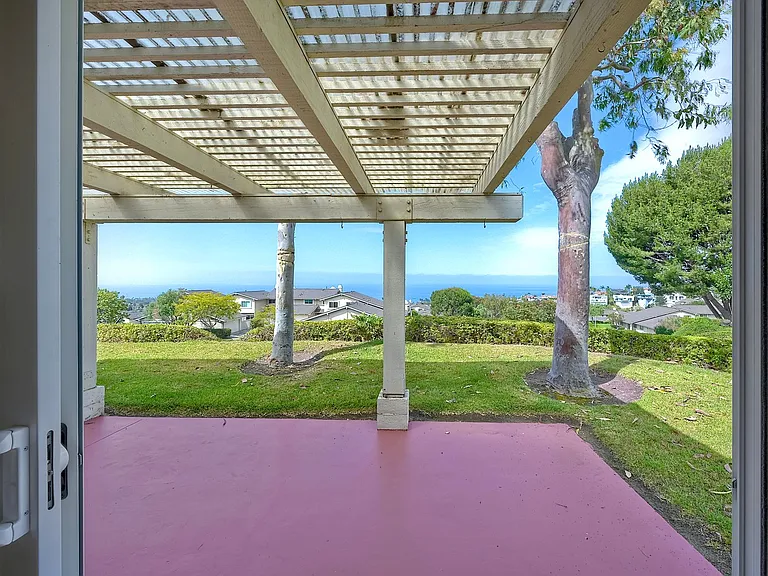 236 Calle Cuervo — Photo 28