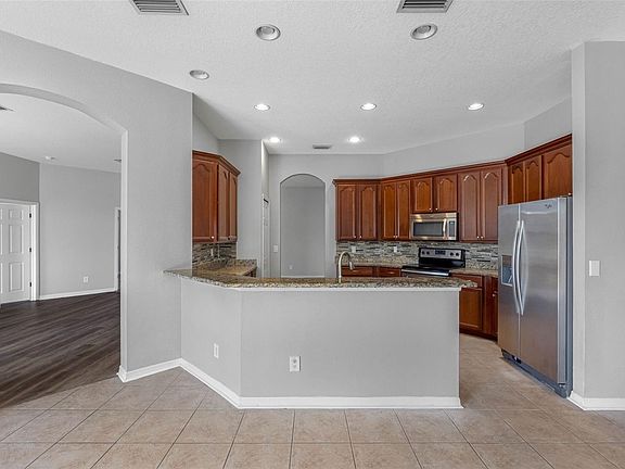 5th image of 4820 Portmarnock Way