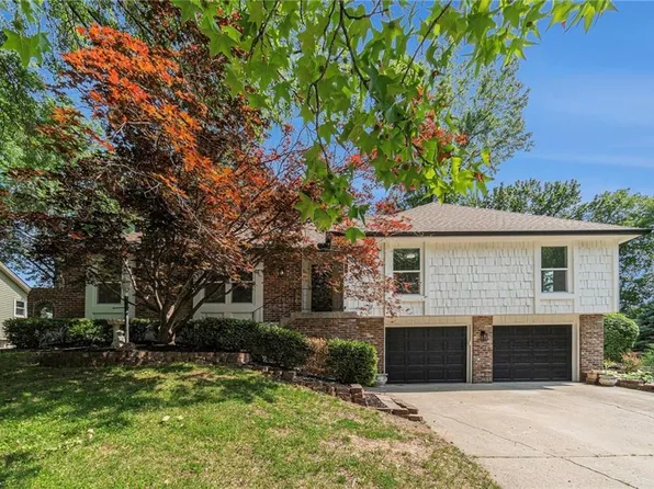 5107 NW 67th St, Kansas City, MO 64151