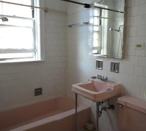 5th image of 2544 W Summerdale Ave #2A