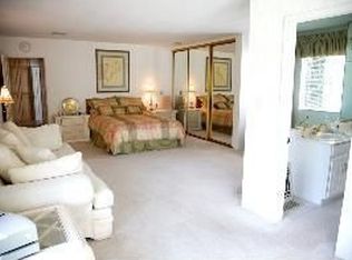 9314 Tweedy Ln, Downey, CA 90240