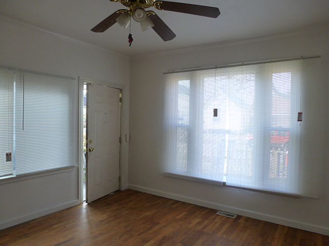 2nd image of 4048 Peak Ave