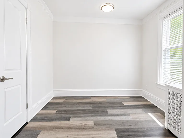 23-62 37th St #2R — Photo 7