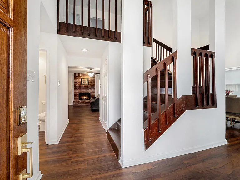 Windhaven St — Photo 3