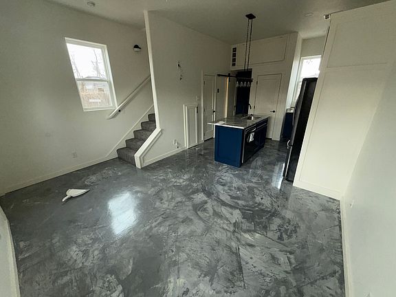 5th image of 2027 NW 16th St #2