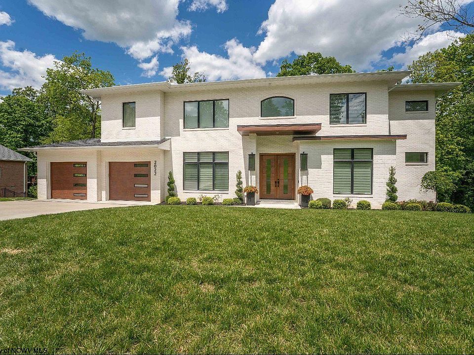 1st image of 2022 White Oak Dr