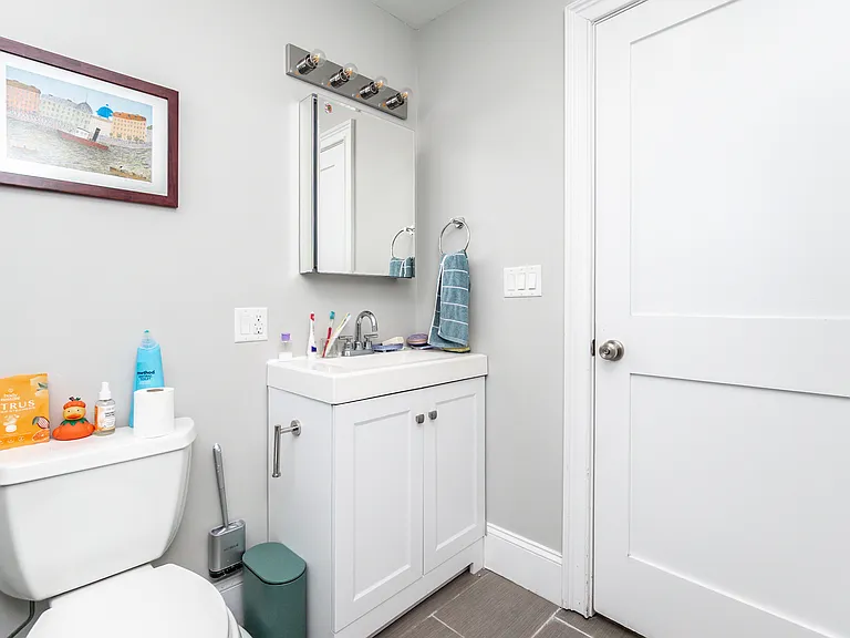 279 Concord Ave #2 — Photo 5