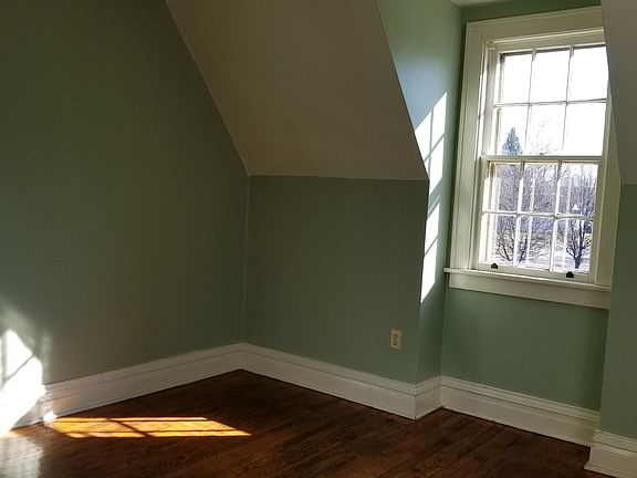 4th image of 1135 N Kaley St