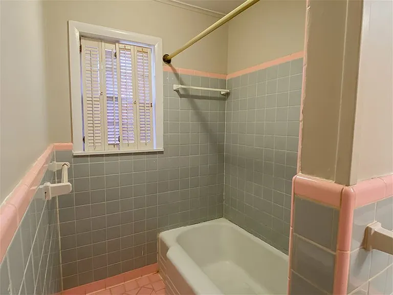 232 Arlington Dr — Photo 16