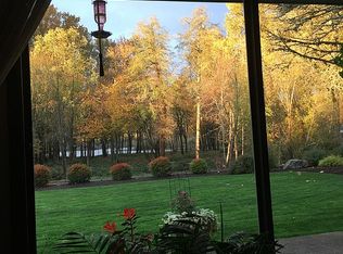 2875 Chateau Pl, Springfield, OR 97477