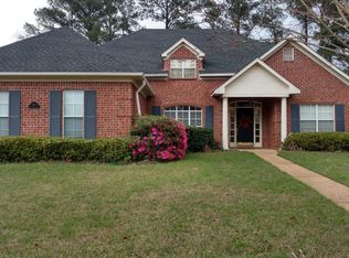 303 River Ridge Cv, Brandon, MS 39047