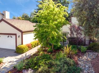 5219 Ravine View Ln, Fair Oaks, CA 95628