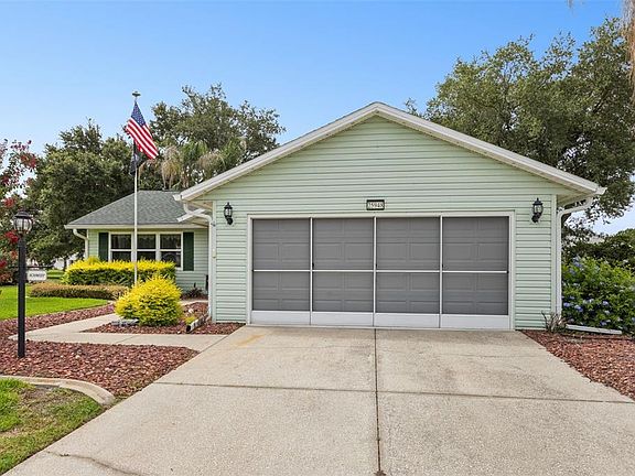 5th image of 25948 Newcombe Cir