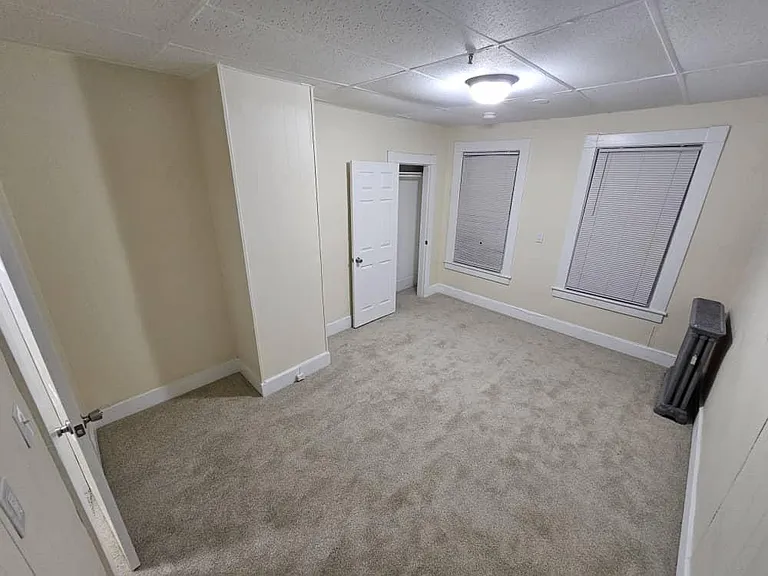348 Walker St #1 — Photo 33