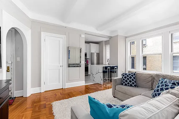 Rented by Douglas Elliman | media 7