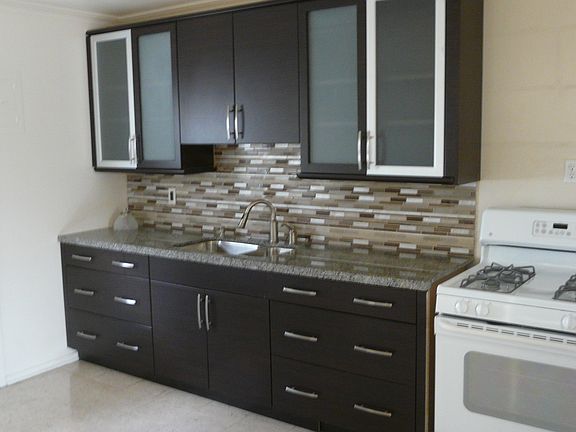 2nd image of 635 44th St