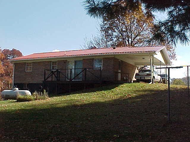 2nd image of 49 Hodge St