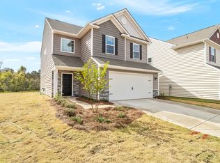 12811 Canterbury Castle Dr, Charlotte, NC 28273
