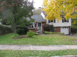 2516 S Lumber St, Allentown, PA 18103