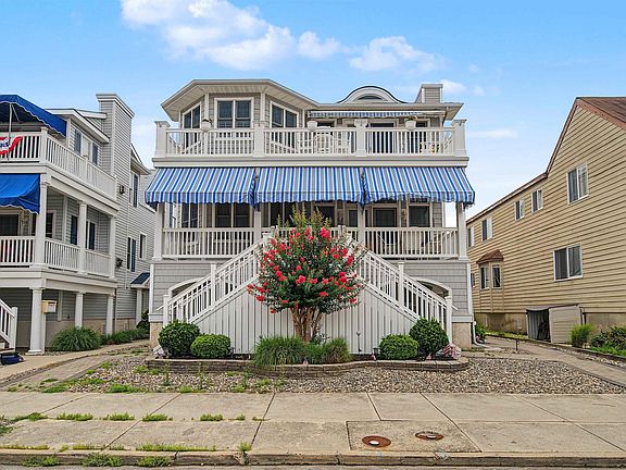 3rd image of 4929 West Ave #2