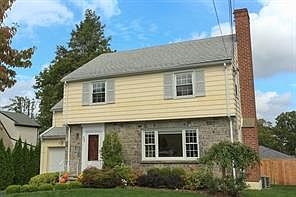 1st image of 27 Tudor Lane