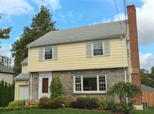 27 Tudor Ln, Scarsdale, NY