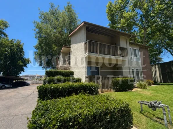 2536 White Oak Pl Unit 2, Escondido, CA 92027