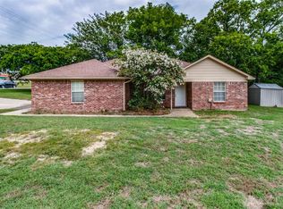 454 E Fulton St, Van Alstyne, TX 75495
